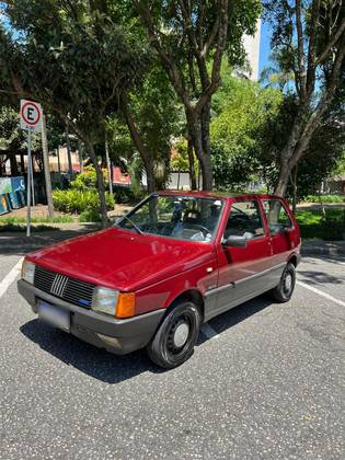 FIAT UNO 1.5 CS 8V ÁLCOOL 2P MANUAL FIAT UNO 1.5 CS 8V ÁLCOOL 2P MANUAL